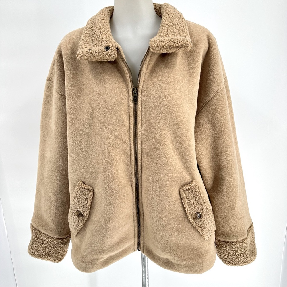 Banana Republic Women's SHERPA BOMBER JACKET Sz L Oversized Snap Pockets… - Picture 3 of 17